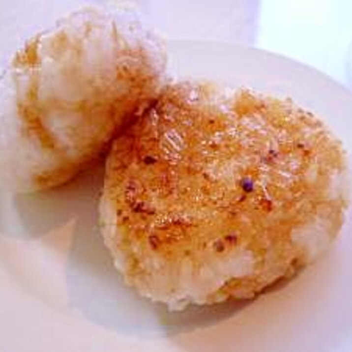 超簡単 子供が大好き焼きおにぎり レシピ 作り方 By マリモ 楽天レシピ 超簡単 子供が大好き焼きおにぎり レシピ 作り方 By マリモ 楽天レシピ